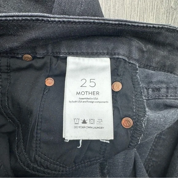 MOTHER Women's Black Looker Ankle Fray Jeans Size 25 - Picture 10 of 16